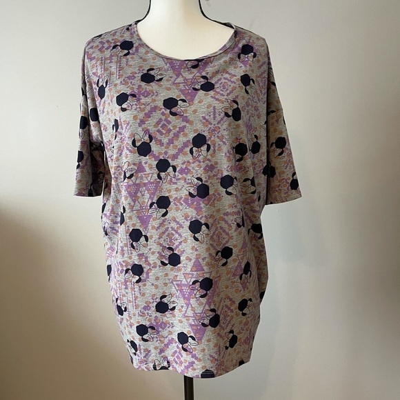 LuLaRoe Minnie Mouse Disney top size small work cruise resort - Picture 1 of 14